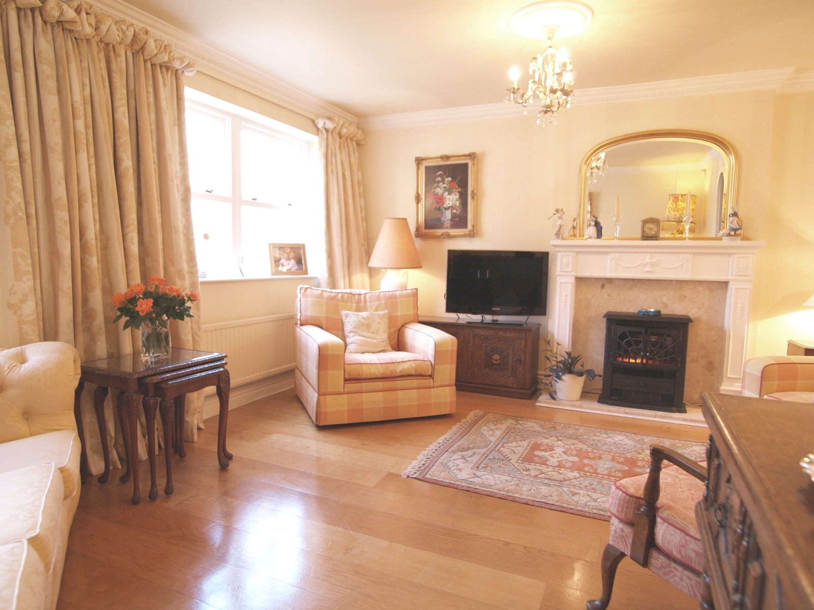 Endcliffe Vale Road 10 Liv 2.jpg